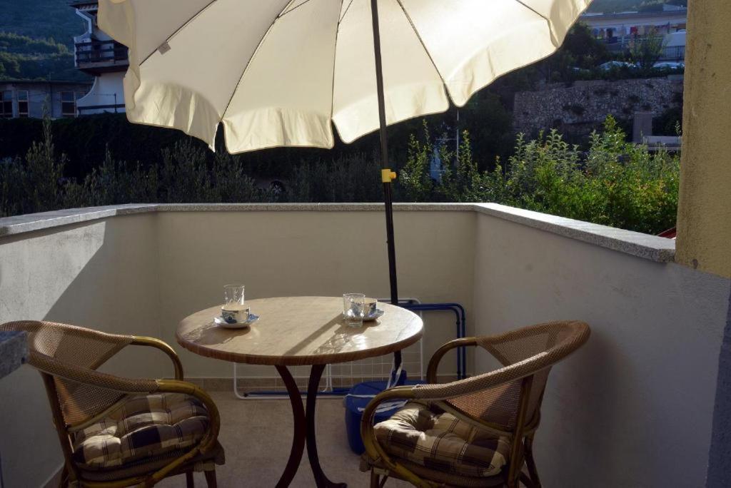 Villa Vlade- From The Heated Pool To The Beach In 1 Minute Jesenice  Dış mekan fotoğraf