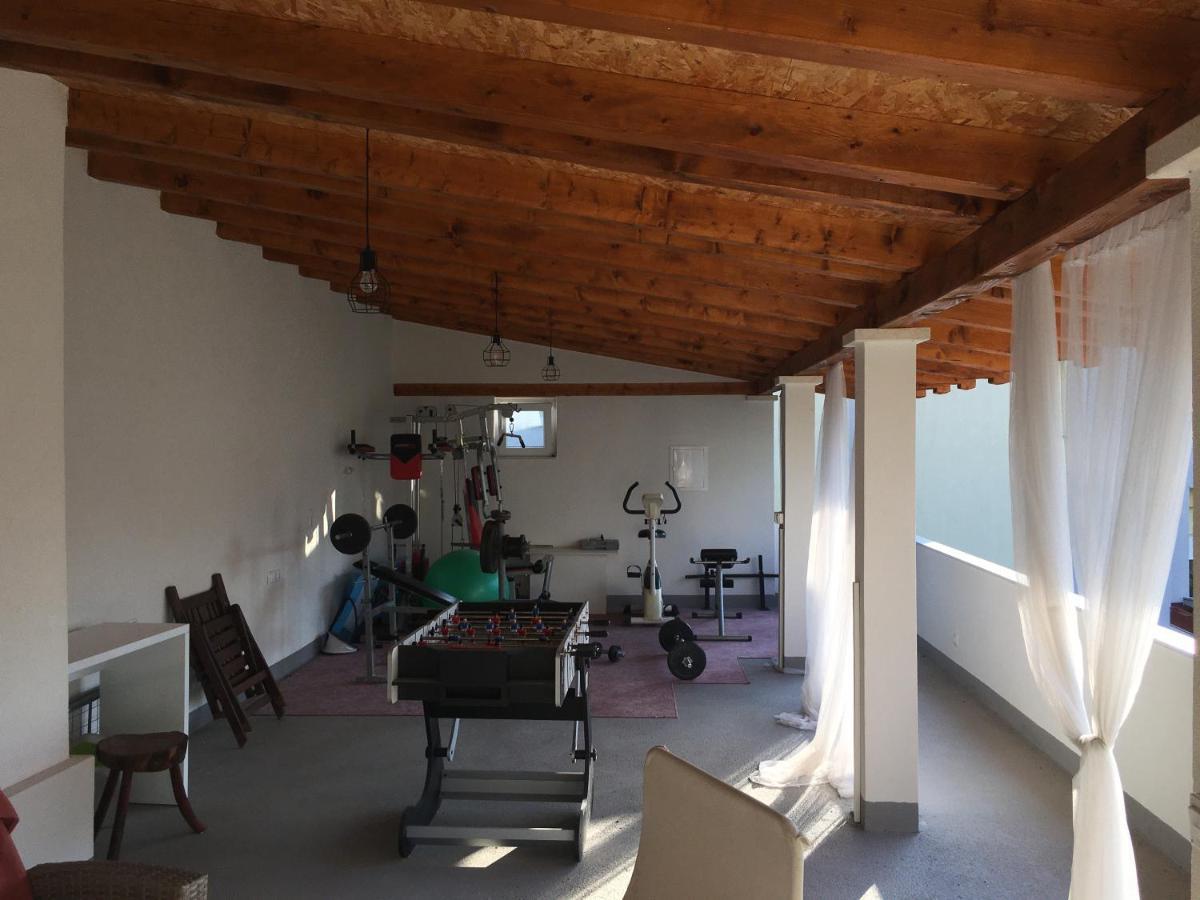 Villa Vlade- From The Heated Pool To The Beach In 1 Minute Jesenice  Dış mekan fotoğraf